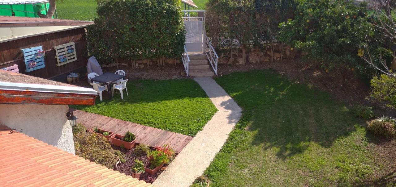 Jordan Valley One Room Apartment Menaẖemya Dış mekan fotoğraf