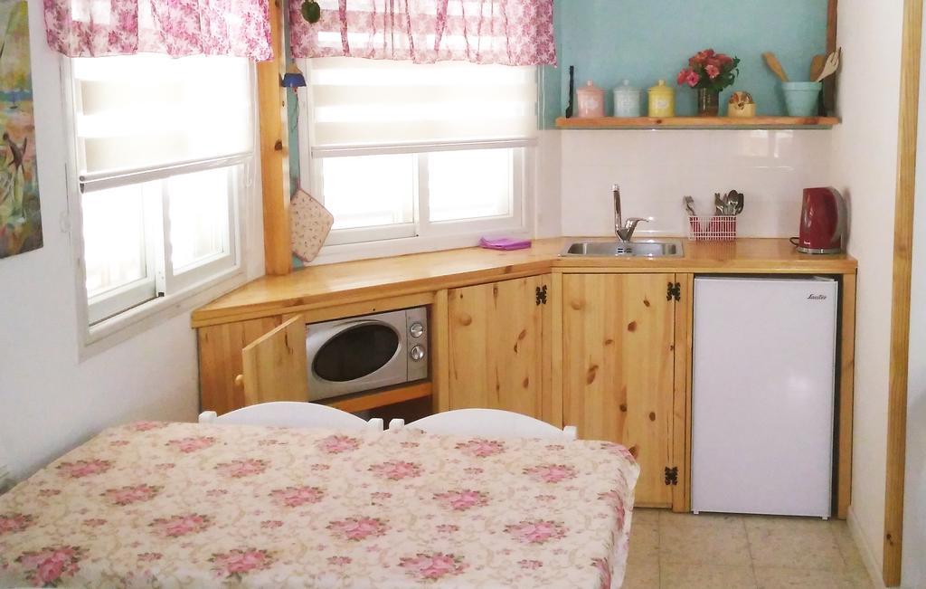Jordan Valley One Room Apartment Menaẖemya Dış mekan fotoğraf